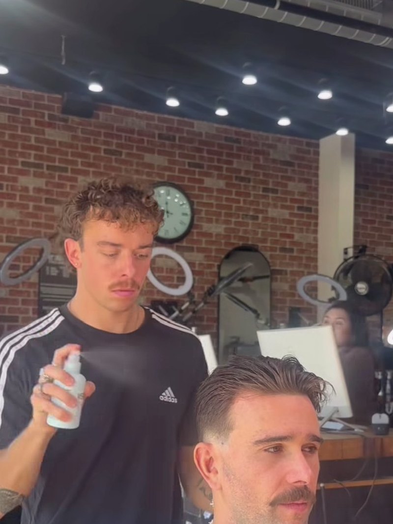 Scissor work